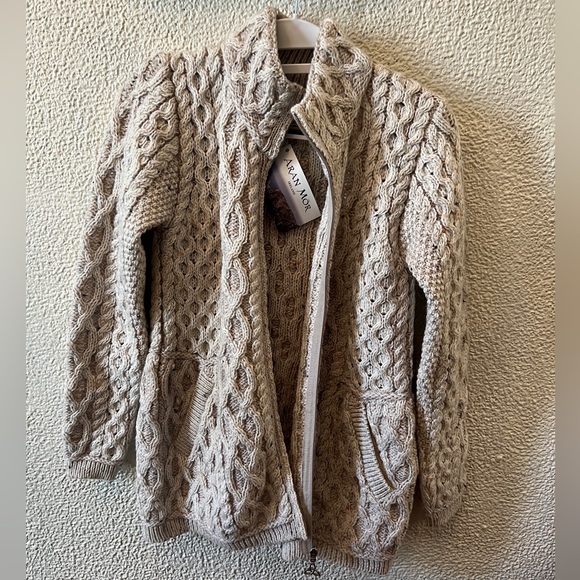 100% merino wool zip up - Picture 2 of 6